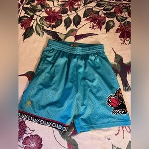 L hardwood classics grizzlies shorts